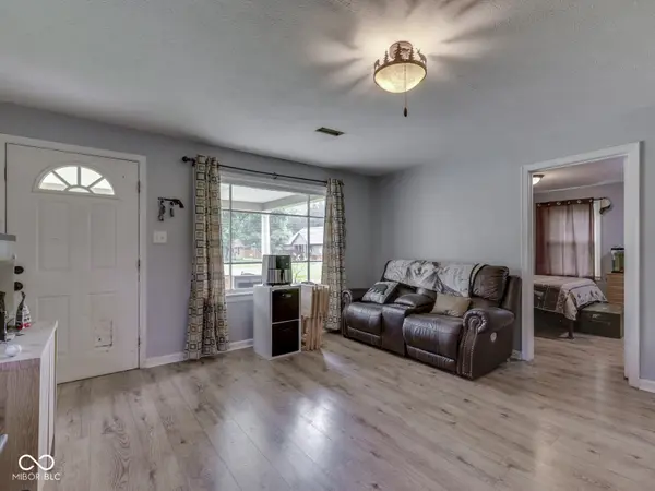 1603 S Morgantown RD, Greenwood, IN 46143