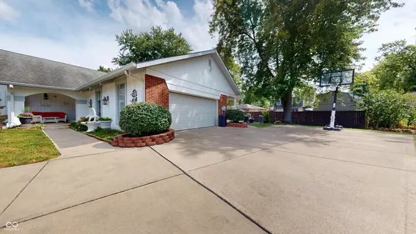 611 Sun Valley CT, Indianapolis, IN 46217
