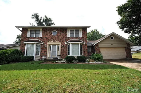 3604 Viembra DR, Florissant, MO 63034