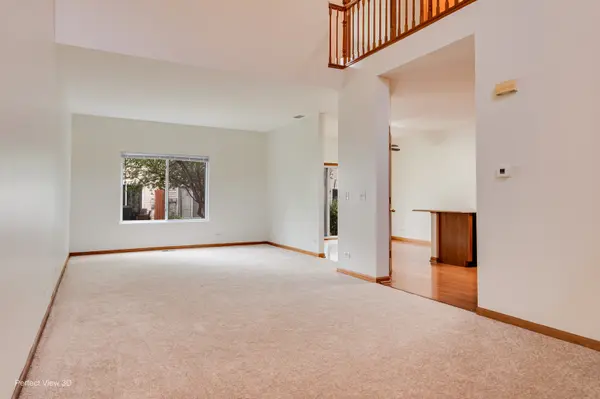349 ABINGTON WOODS DR #349, Aurora, IL 60502
