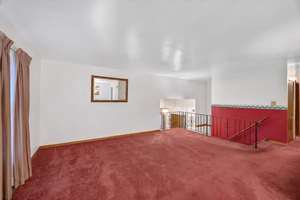 639 sullivan LN, University Park, IL 60484