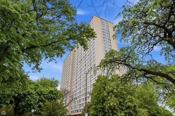 4850 S Lake Park AVE #308B, Chicago, IL 60615