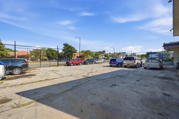 9952 S Halsted ST, Chicago, IL 60628