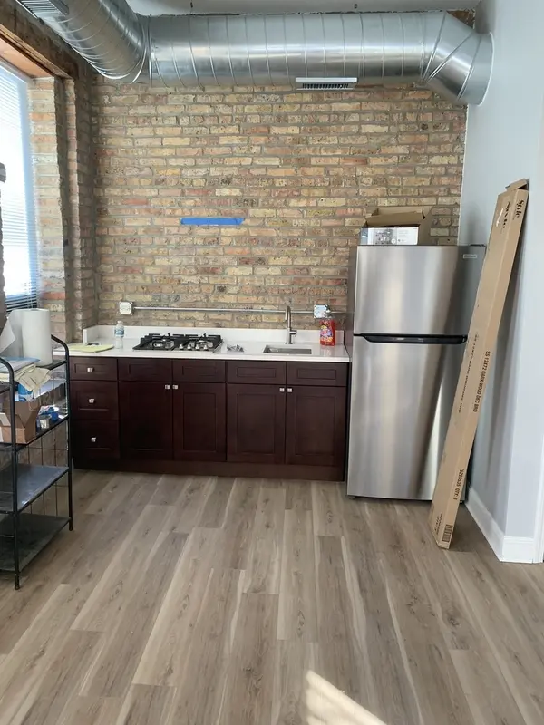 826 S WESTERN AVE, Chicago, IL 60612