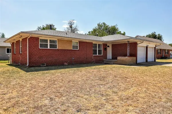 5700 NW 47th ST, Warr Acres, OK 73122