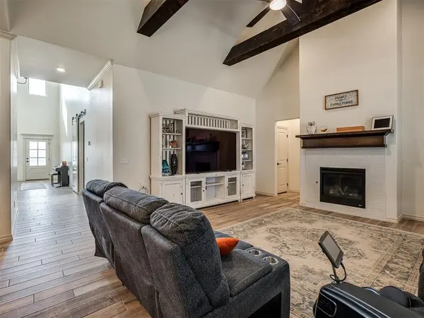 9200 Lupine RD, Yukon, OK 73099