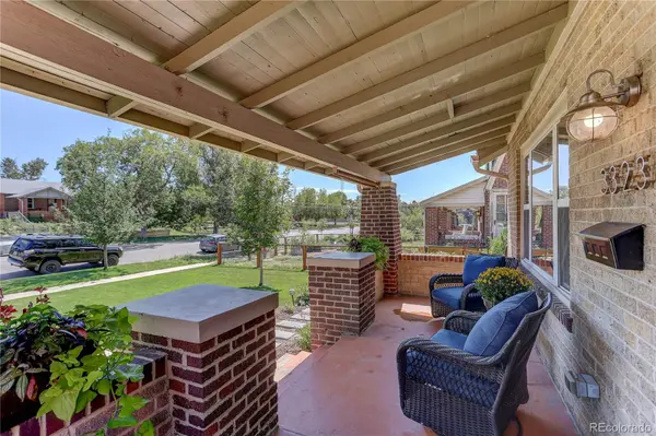 3323 N Steele ST, Denver, CO 80205