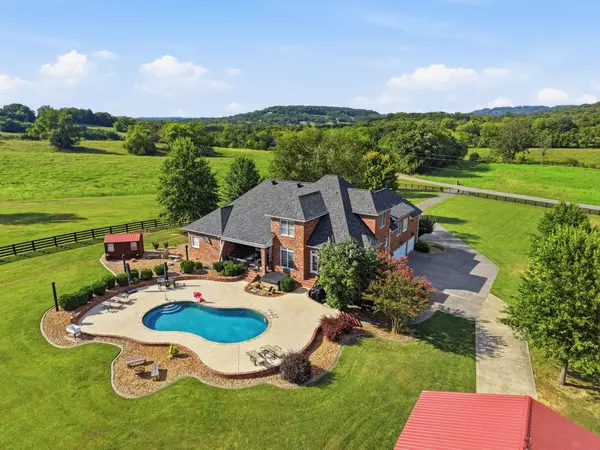 11987 N Milton Rd, Milton, TN 37118