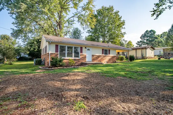 318 Tipton St, Lawrenceburg, TN 38464