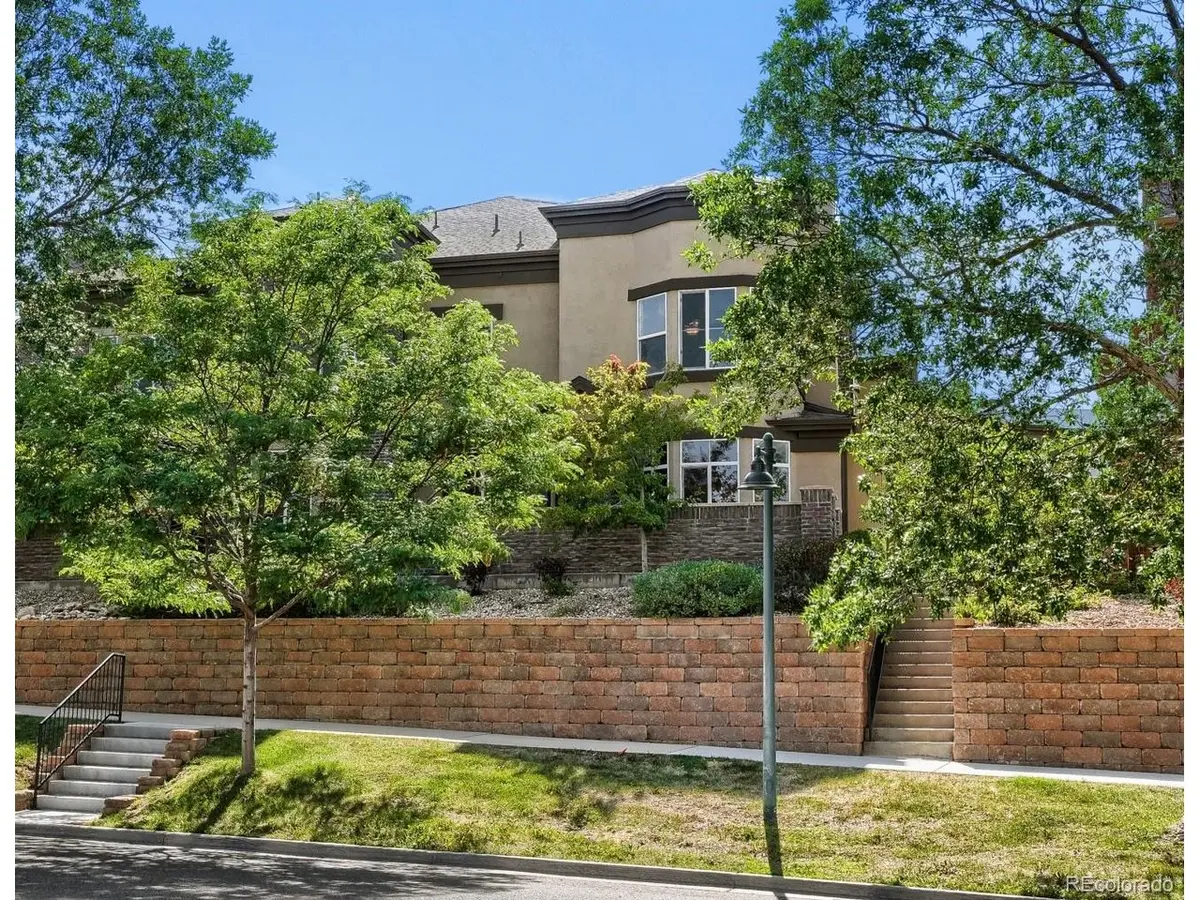 609 W Burgundy #B, Highlands Ranch, CO 80129