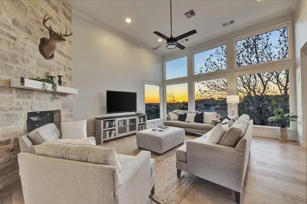 3300 Constitution DR, Lago Vista, TX 78645