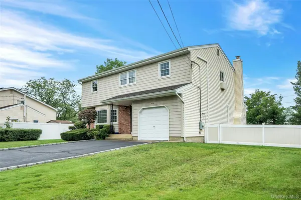 416 Old Country RD, Deer Park, NY 11729