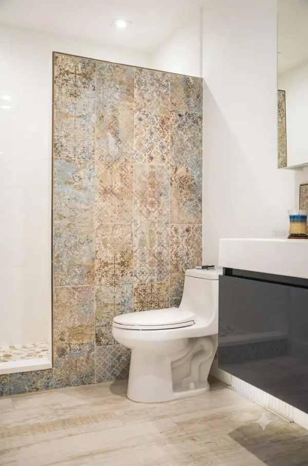 2041 AUSTRALIA WAY W #23, Clearwater, FL 33763