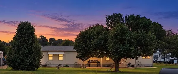 512 N Rockwell AVE, Newcastle, OK 73065