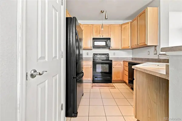 221 Granby WAY #A, Aurora, CO 80011