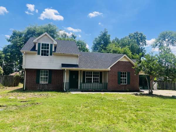 902 Regalwood Ct, Smyrna, TN 37167