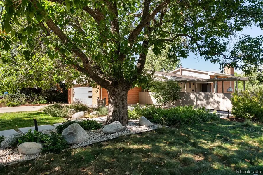 2256 Crabtree DR, Greenwood Village, CO 80121