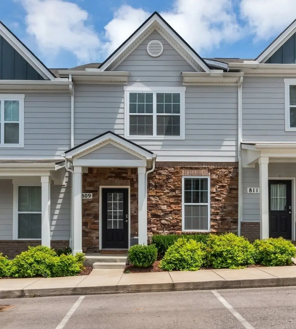 809 Dallas Dr, Columbia, TN 38401