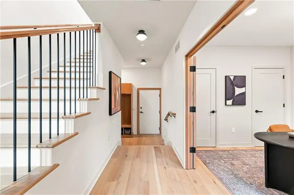 1907 Locust ST, Kansas City, MO 64108