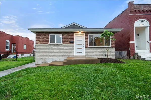4233 Delor ST, St Louis, MO 63116