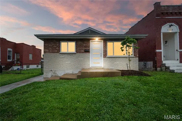 4233 Delor ST, St Louis, MO 63116