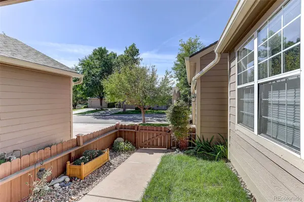 7553 W Euclid DR, Littleton, CO 80123