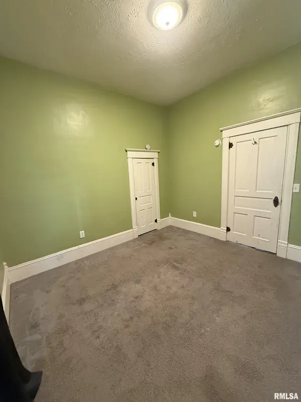 105 JAMES ST, Murrayville, IL 62668