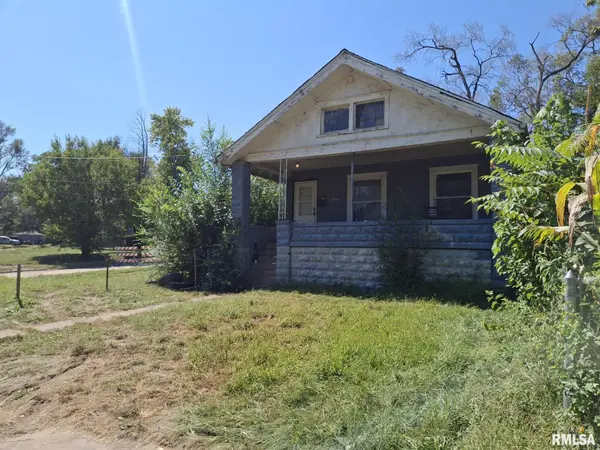 1415-1417 S GREENLAWN AVE, Peoria, IL 61605