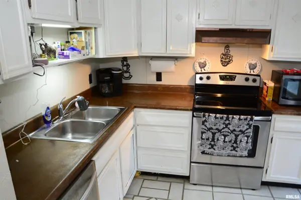 223 N VERZEL DR, Macomb, IL 61455
