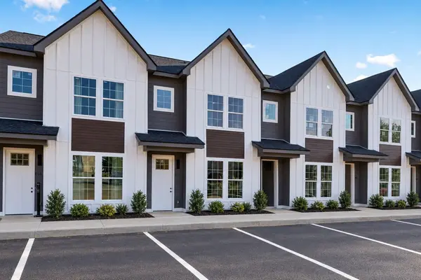 2255 McCormick Ln #105, Clarksville, TN 37040