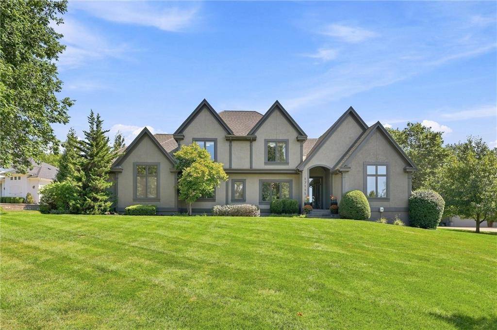 17111 S Demi DR, Loch Lloyd, MO 64012