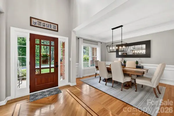 12023 Overlook Mountain DR, Charlotte, NC 28216