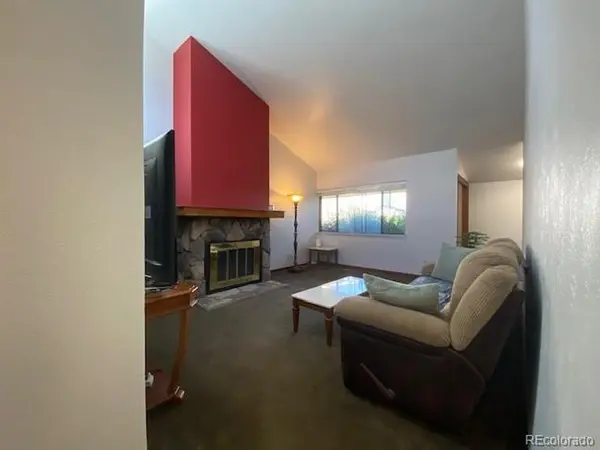5534 S Greenwood, Littleton, CO 80120