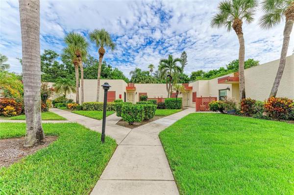 813 SPRING LAKES BLVD, Bradenton, FL 34210