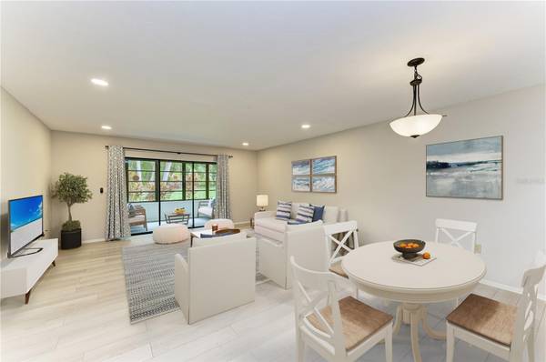 813 SPRING LAKES BLVD, Bradenton, FL 34210