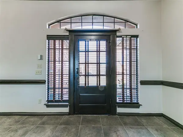 16400 Winding Park DR, Edmond, OK 73013