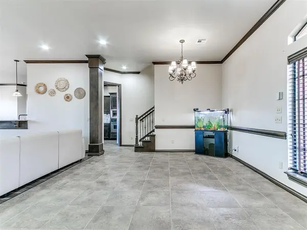 16400 Winding Park DR, Edmond, OK 73013