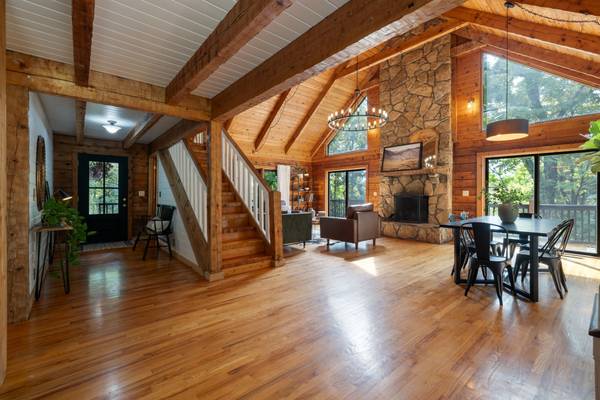 2676 Thompson Station Rd #E, Thompsons Station, TN 37179