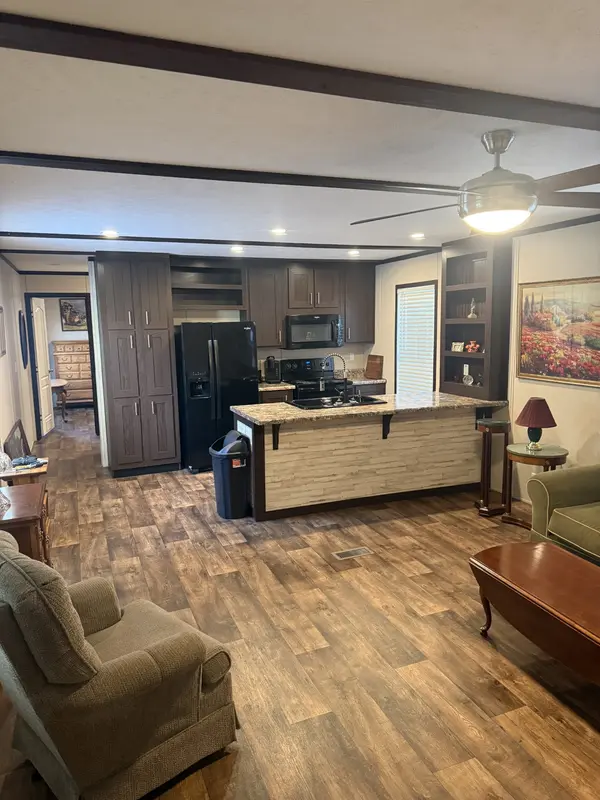 375 Jones Hollow Rd, Mcminnville, TN 37110