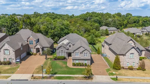 1592 Eden Rose Pl, Nolensville, TN 37135