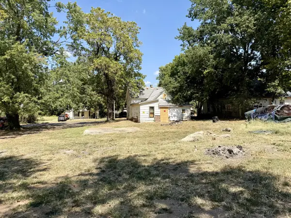213 Pearl ST, Monett, MO 65708
