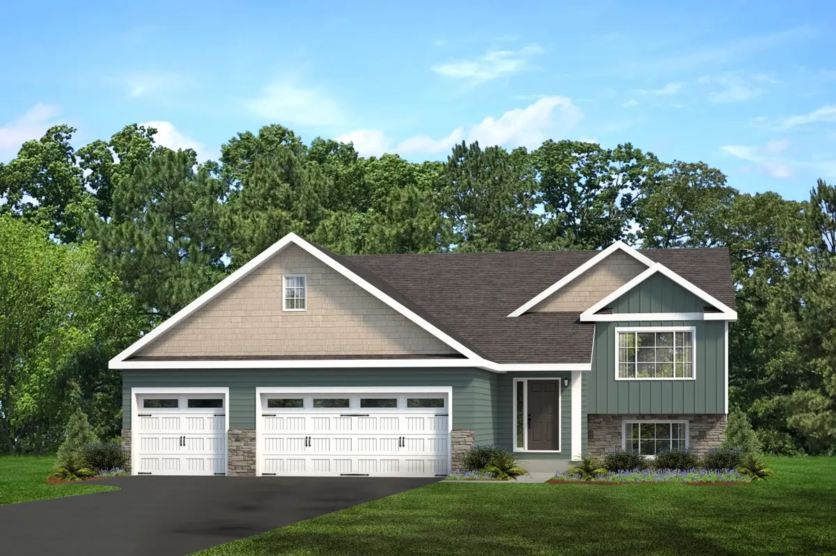 978 Prestwick DR, Belle Plaine, MN 56011