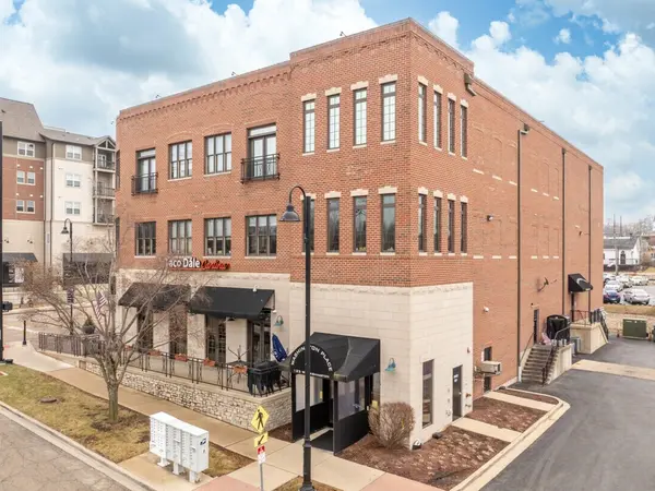 123 W Washington ST #106, Oswego, IL 60543