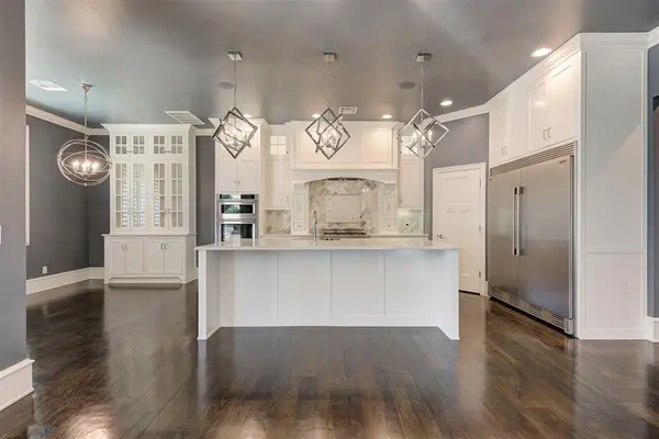 15704 James Thomas CT, Edmond, OK 73013