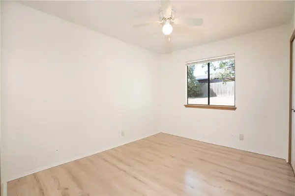1807 Magazine ST, Austin, TX 78727