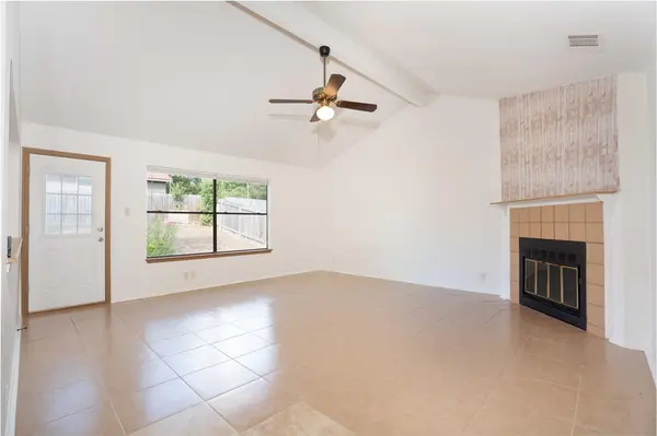 1807 Magazine ST, Austin, TX 78727