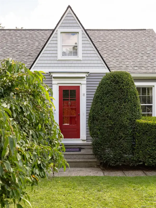 13-17 Clark HTS, Pleasant Valley, NY 12569