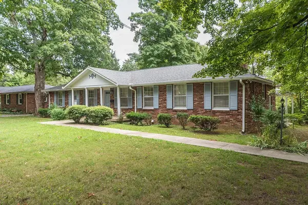114 Dorris Dr, Hendersonville, TN 37075