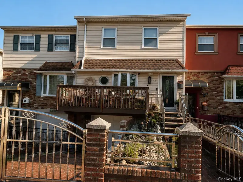 42 Birch RD, Staten Island, NY 10303