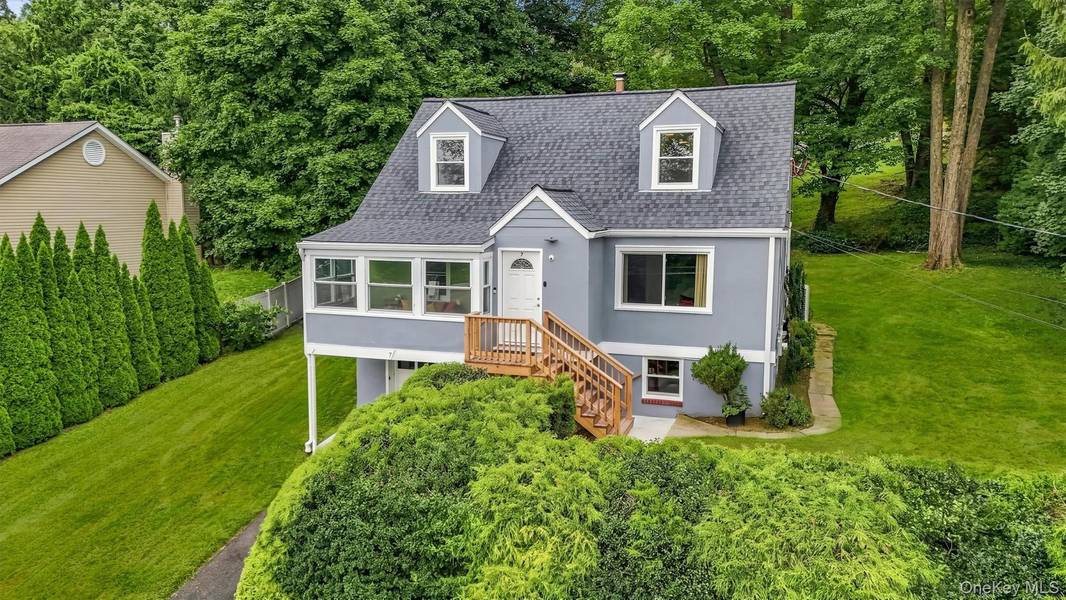7 Highland DR, Cortlandt Manor, NY 10567